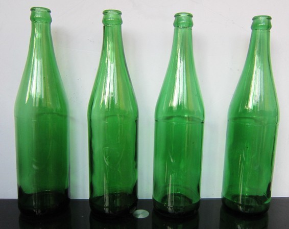 v白酒山东地区白酒玻璃瓶,绿色绿色瓶,绿色啤酒瓶滚筒转印机图片